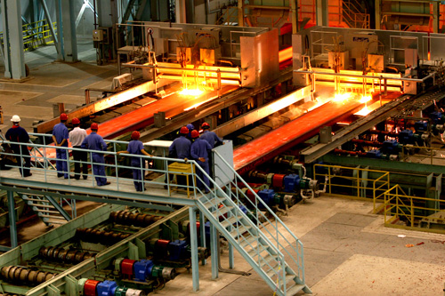 2017年、鉄鋼業界は差別価格を強化するために最初のショットを生産する。